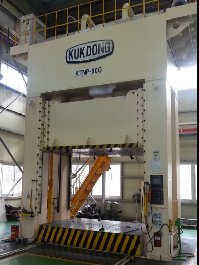 2. 800 Ton유압 프레스